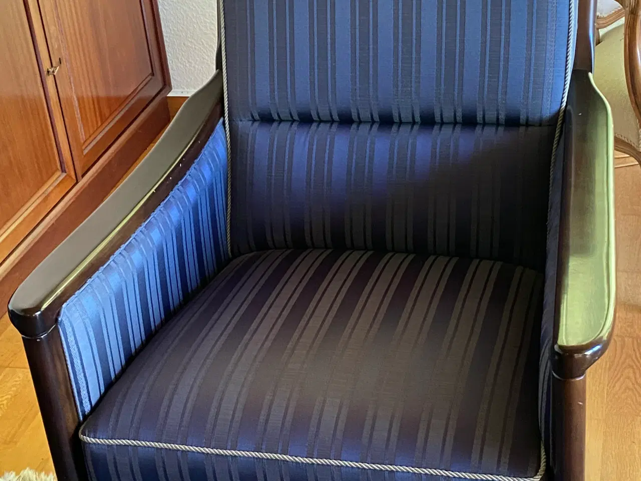 Billede 2 - Sofagruppe med bord 