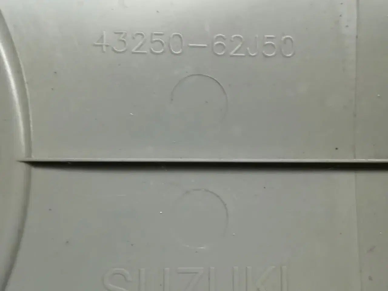 Billede 2 - Suzuki nav kapsel
