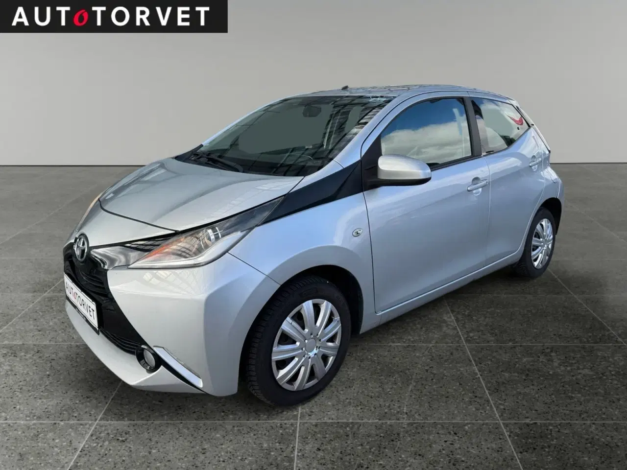 Billede 1 - Toyota Aygo 1,0 VVT-i x-play x-touch