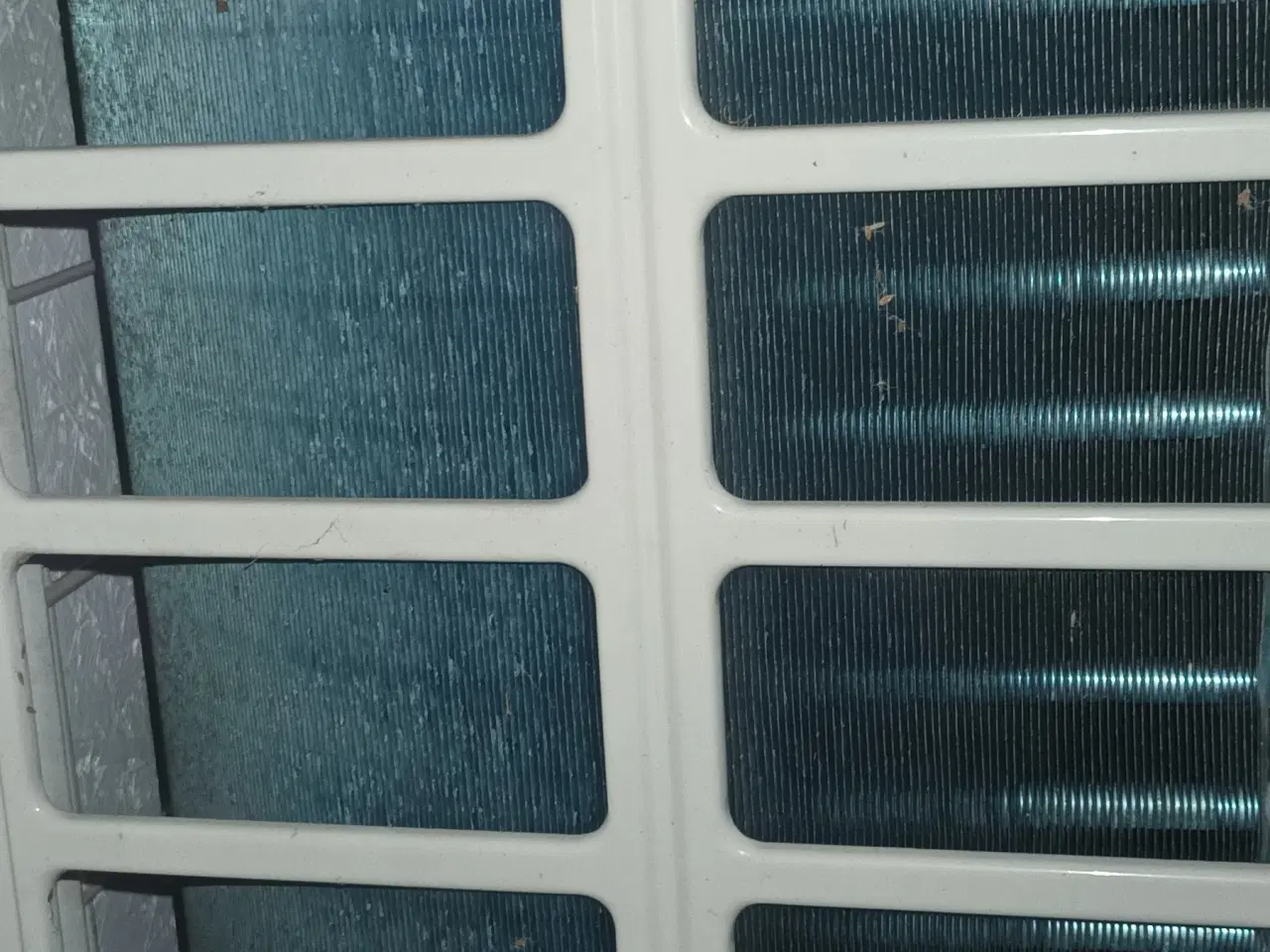 Billede 3 - Varmepumpe, 5300W varme, 5200W køl, Kølemiddel R32