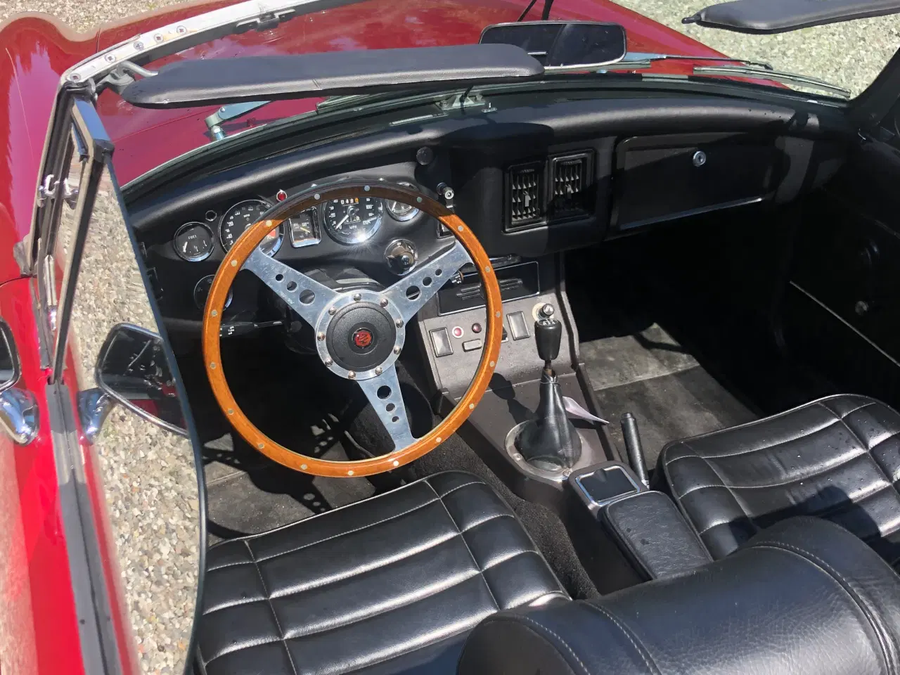 Billede 4 - Veteranbil MGB