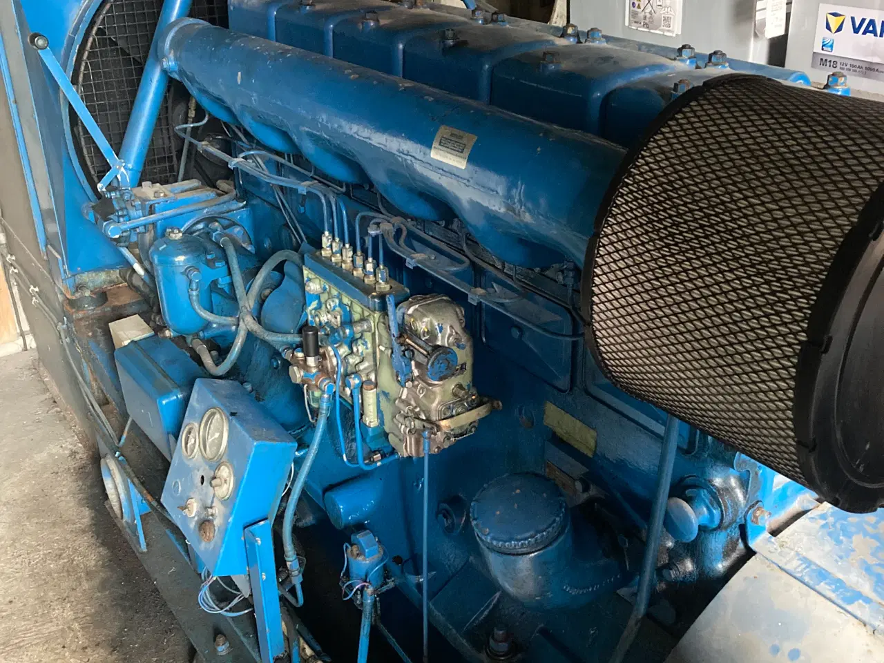Billede 1 - Velholdt stor generator 