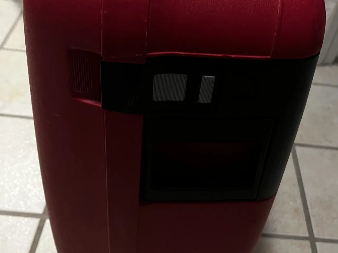 Billede 2 - Delsay hardcase kuffert med to hjul