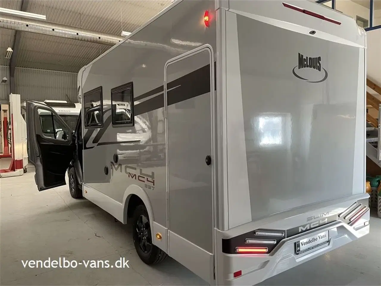 Billede 3 - 2025 - McLouis Mc4 Slim 337 Nem og handy - kort - lav - smal