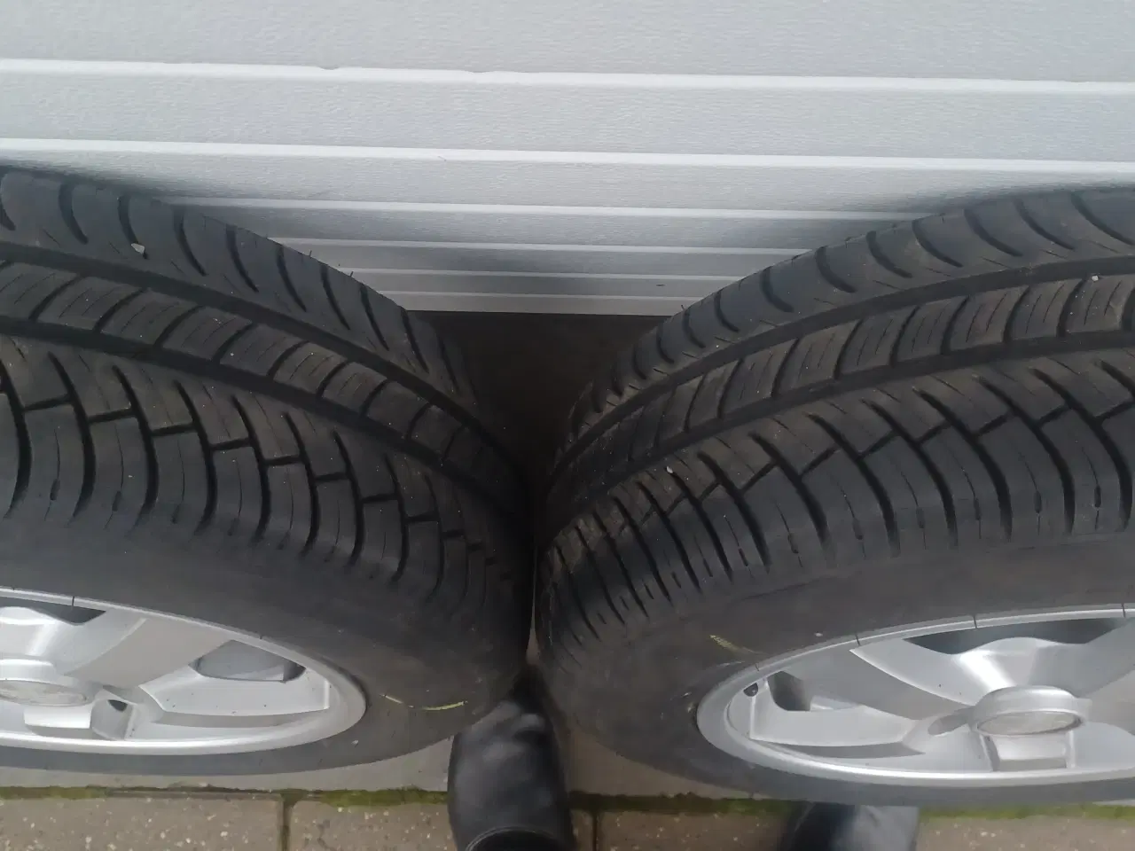 Billede 5 - Peugeot alufælge.