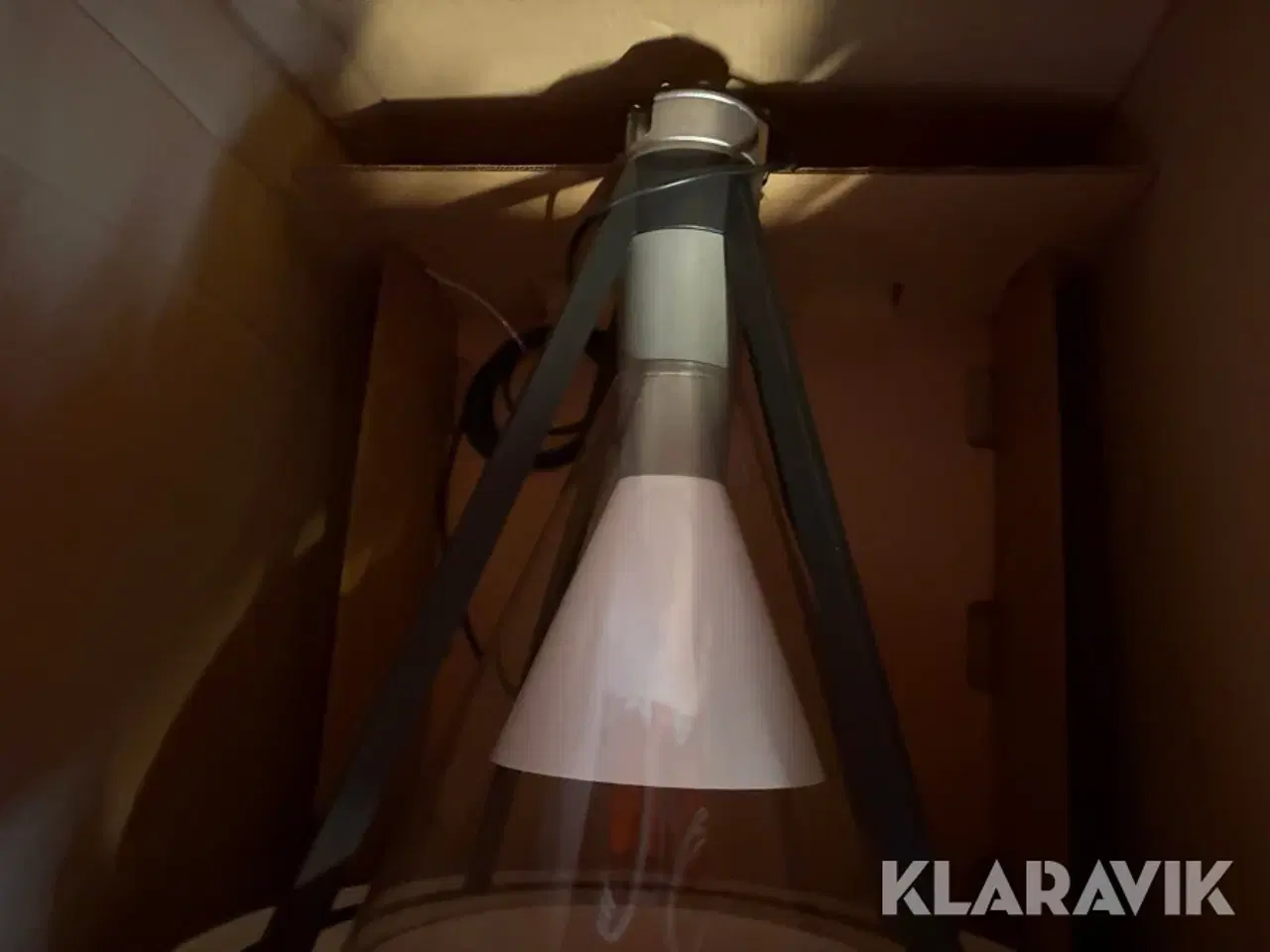 Billede 3 - Parklampe med stander i original indpakning