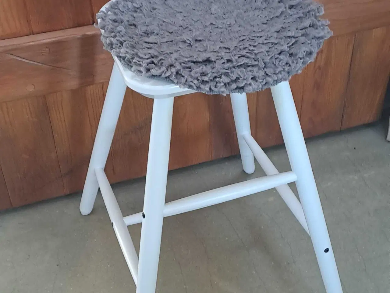 Billede 2 - Junior stol fra ikea