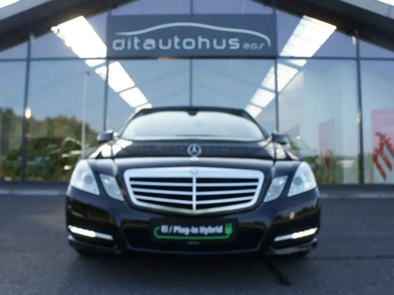 Billede 1 - Mercedes E300 2,2 BlueTEC Hybrid Avantgarde aut.