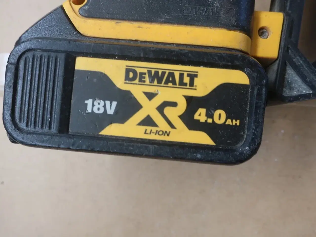 Billede 3 - Sømpistol DEWALT DCN660