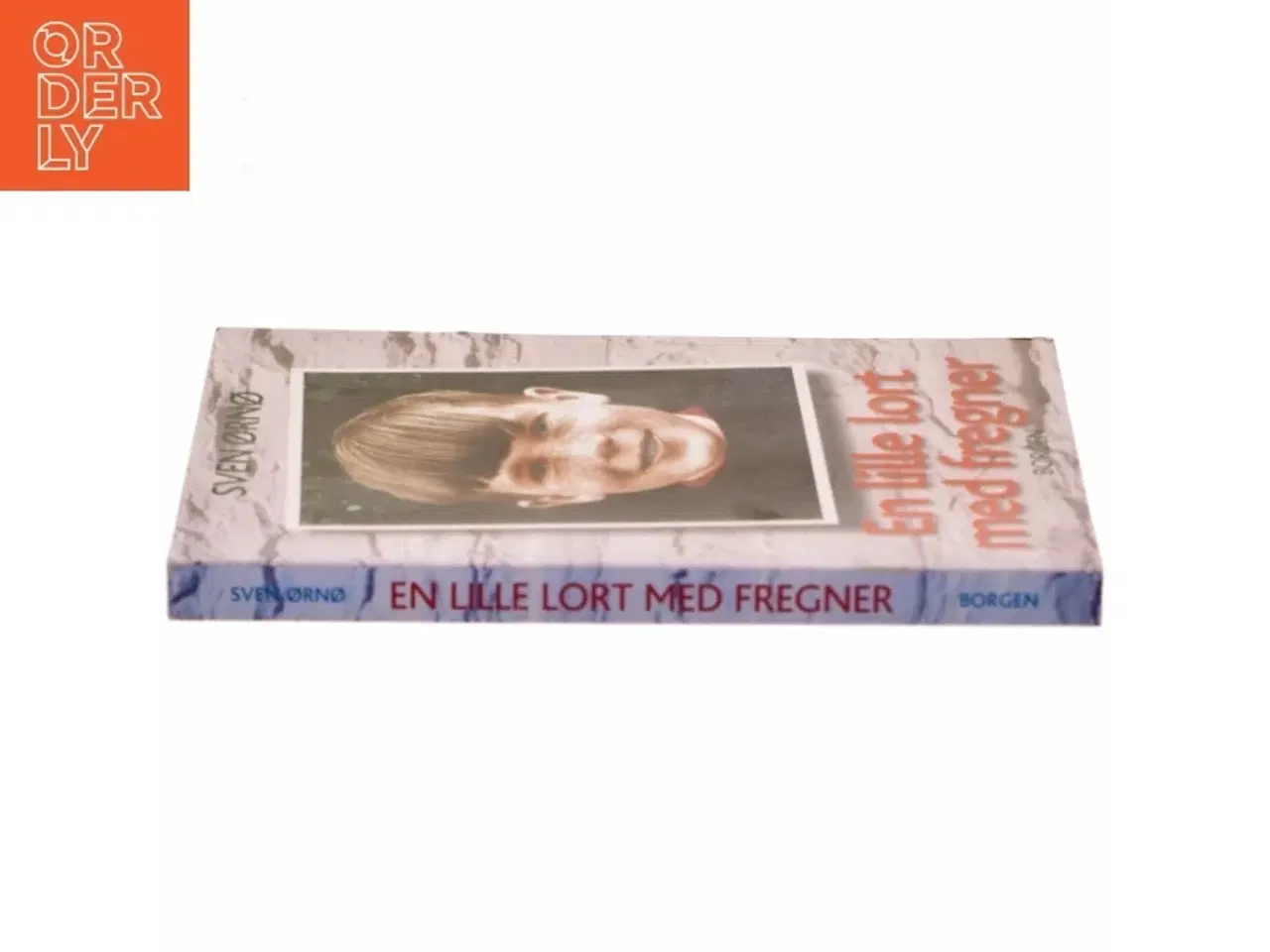 Billede 2 - En lille lort med fregner af Sven Ørnø (Bog)