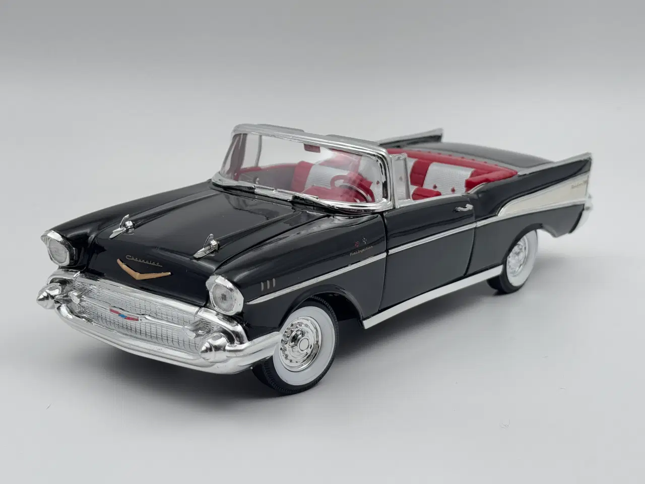 Billede 2 - 1957 Chevrolet Bel Air Convertible 1:18  