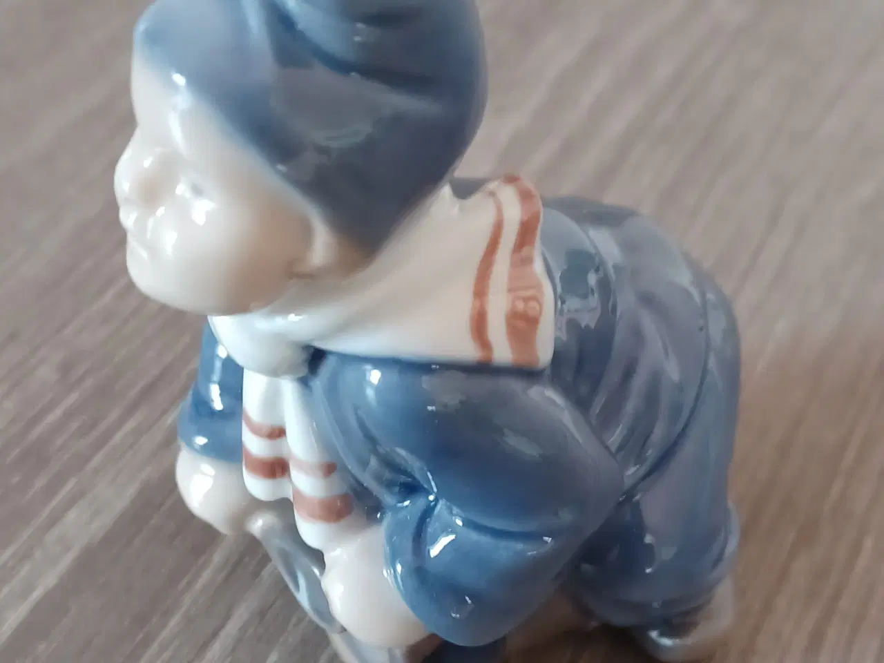 Billede 5 - porcelæns figur