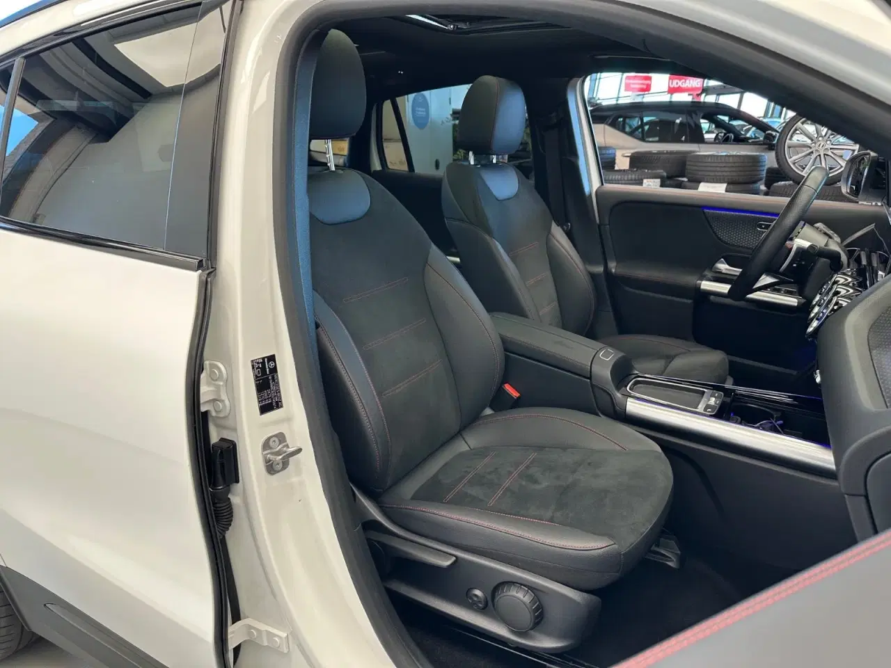 Billede 12 - Mercedes EQA250+  AMG Line