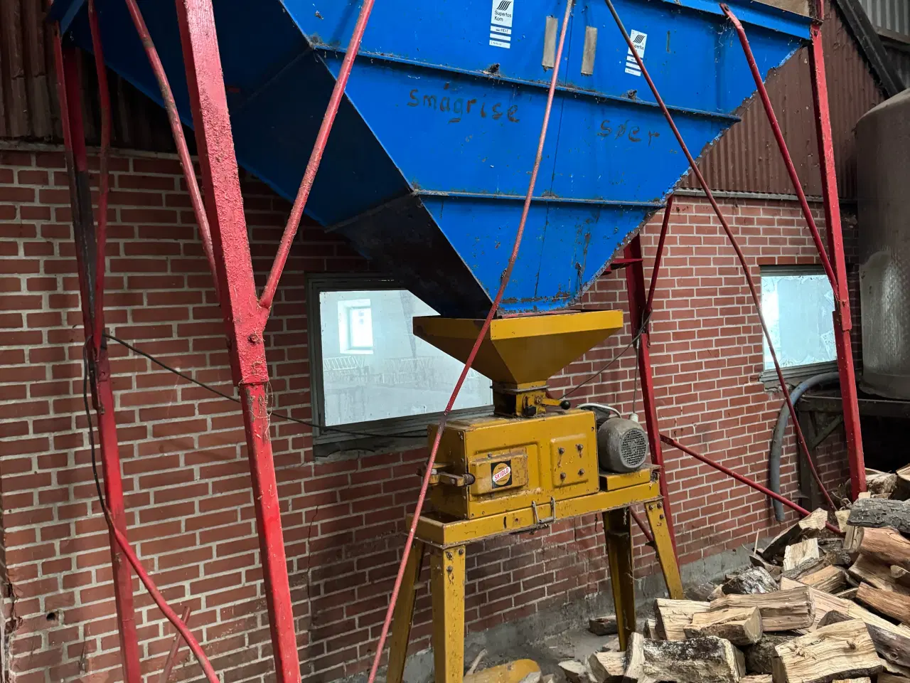 Billede 1 - Kornvalse Skiold Sæby 400v med silo