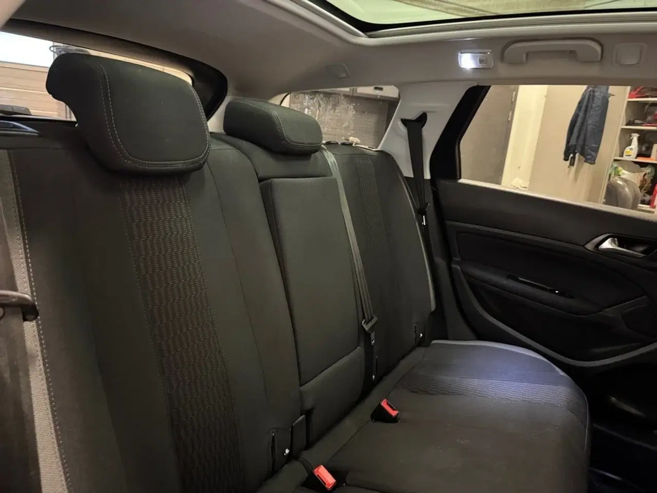 Billede 16 - Peugeot 308 1,6 BlueHDi 120 Allure Sky SW