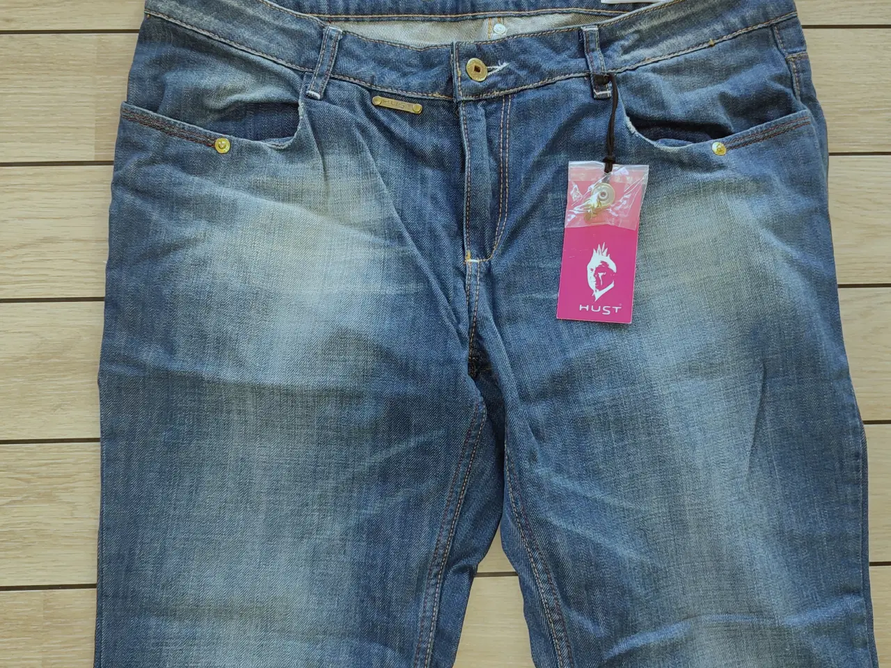 Billede 2 - Jeans, Hust, str. 34