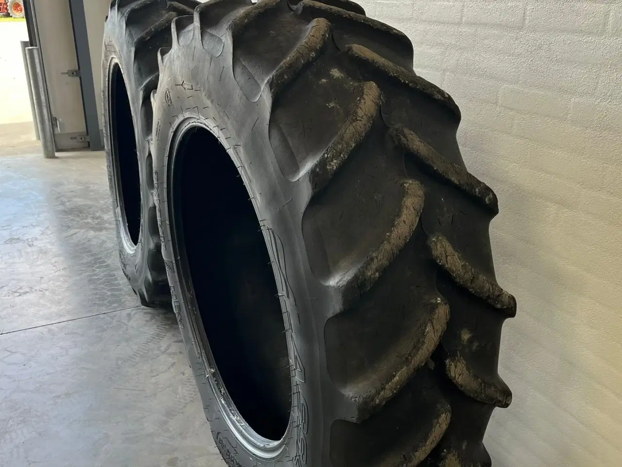 Billede 3 - Lassa 420/85R38