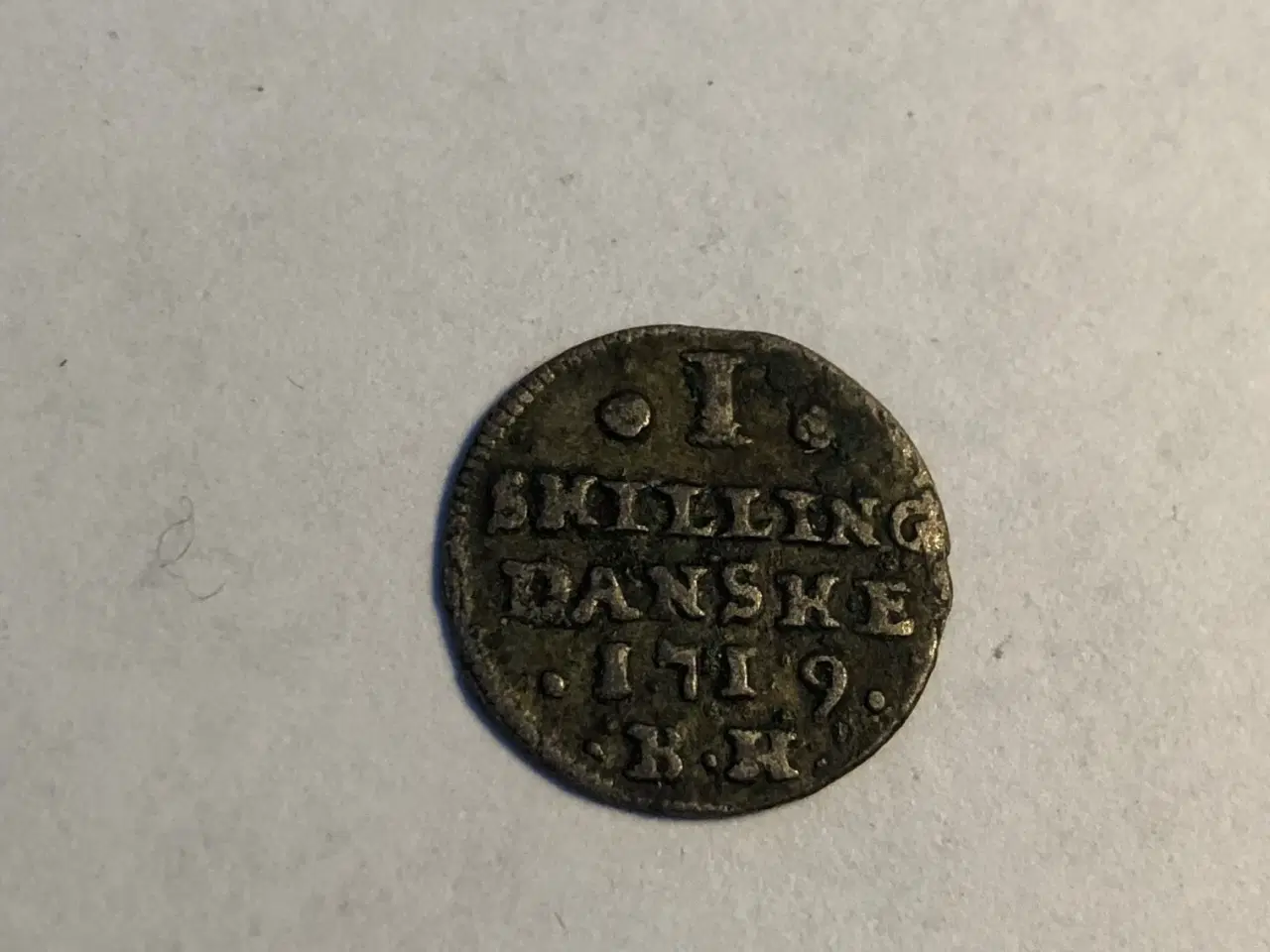 Billede 1 - 1 skilling 1719 Denmark