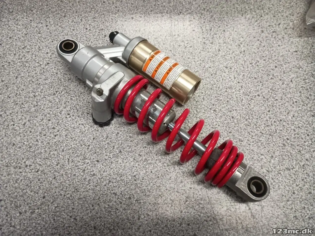 Billede 2 - Bagstøddæmper Suzuki GSX 1400, højre