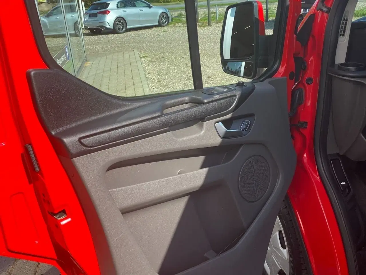 Billede 9 - Ford Transit Custom 320S 2,0 TDCi 170 Trend