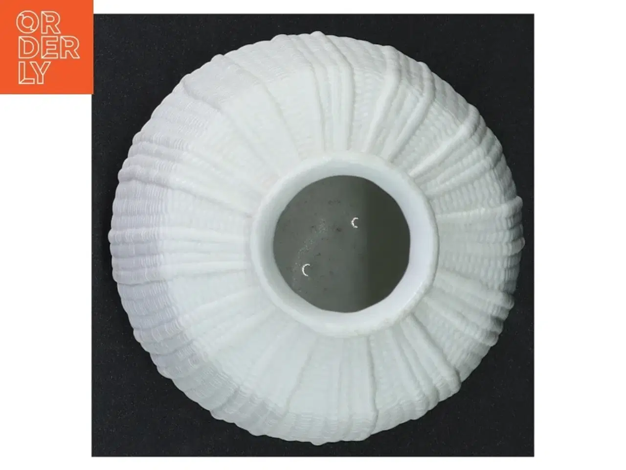 Billede 3 - Hvid vase i strik fra Anna Clara Designstudio (str. 10 cm x Ø4 cm)