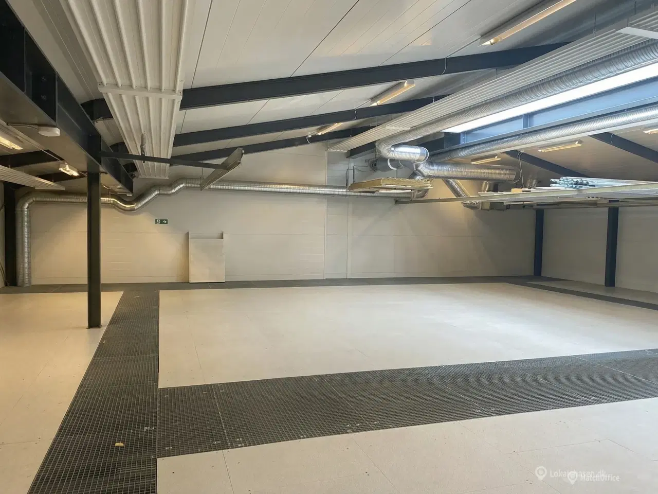 Billede 4 - Stort pakkelager til webshop - Gratis parkering