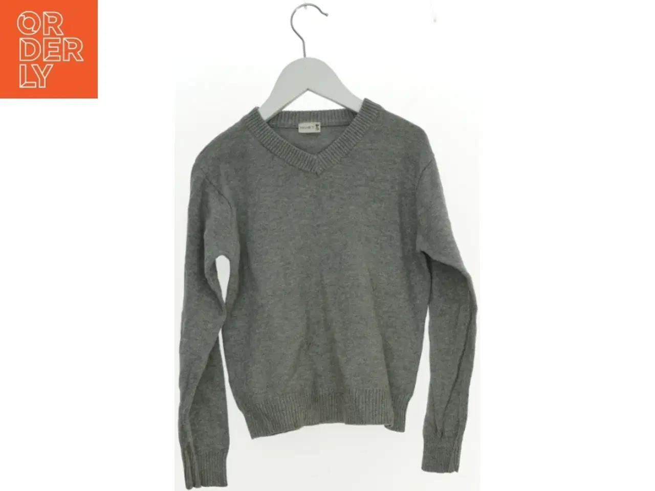 Billede 1 - Trøje fra Hust (str. 128 cm)