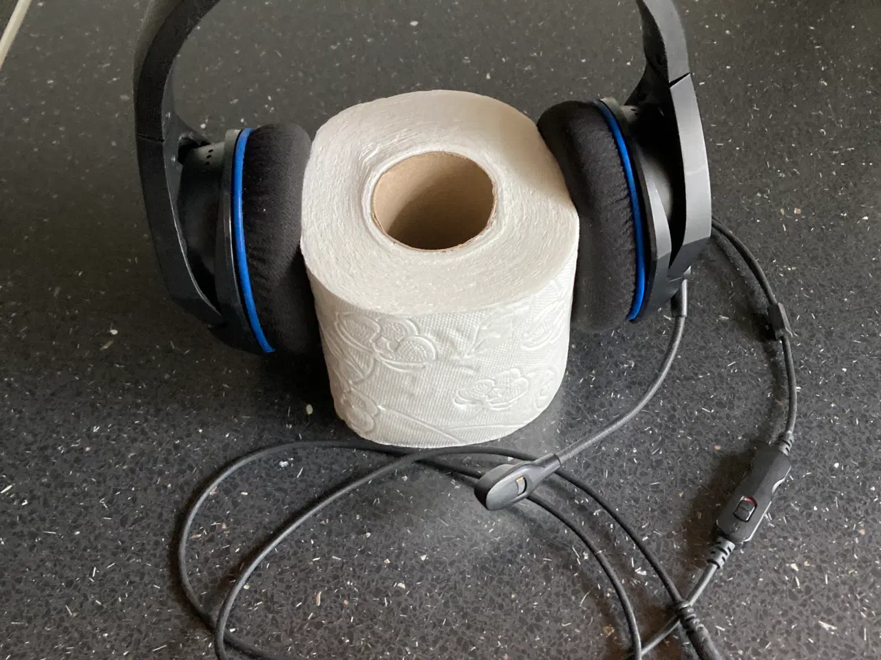 Billede 1 - HyperX Cloud Stinger gaming headset med kabel