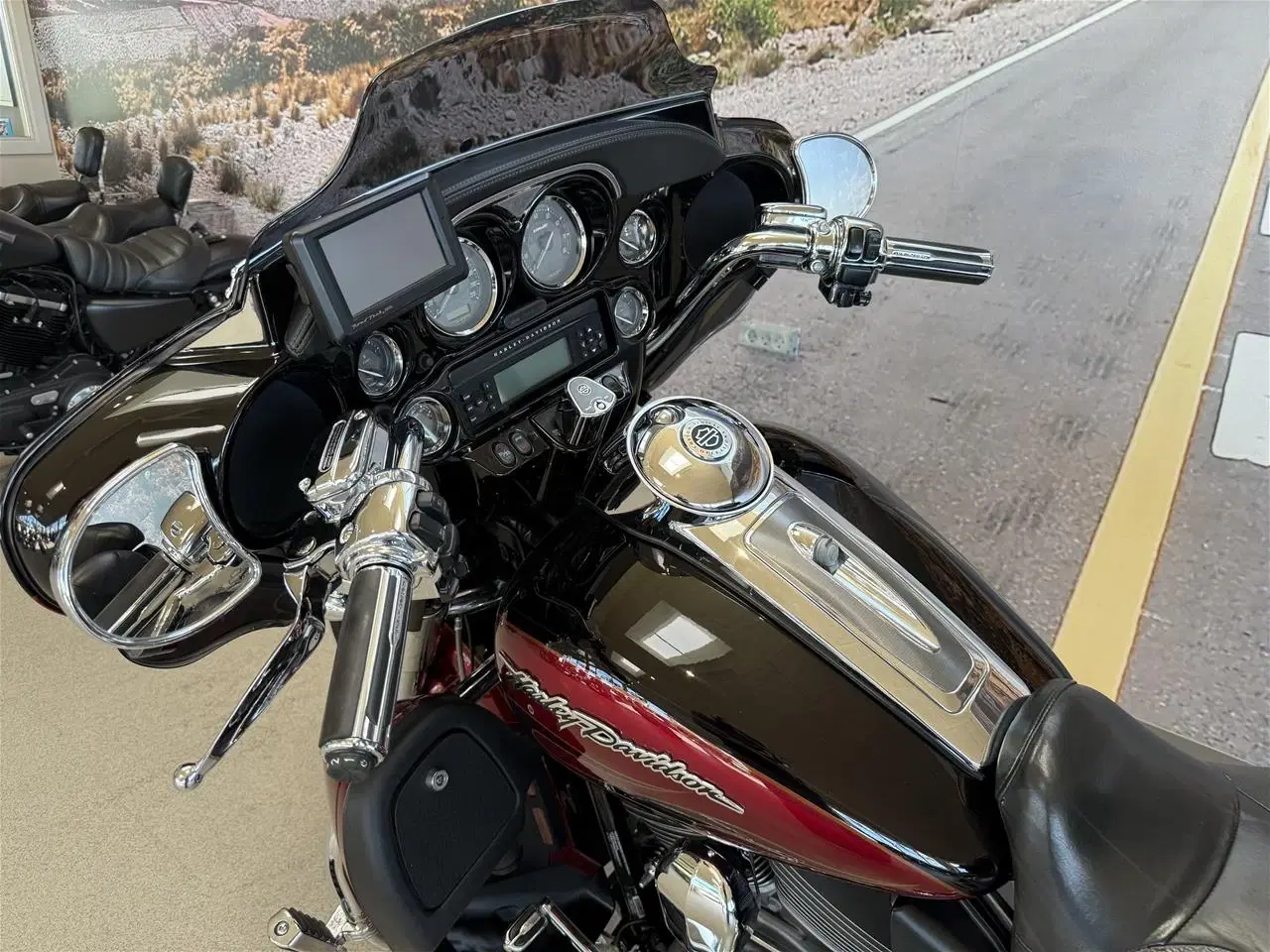 Billede 23 - Harley-Davidson FLHTCUSE Electra Glide Ultra Classic CVO 110"