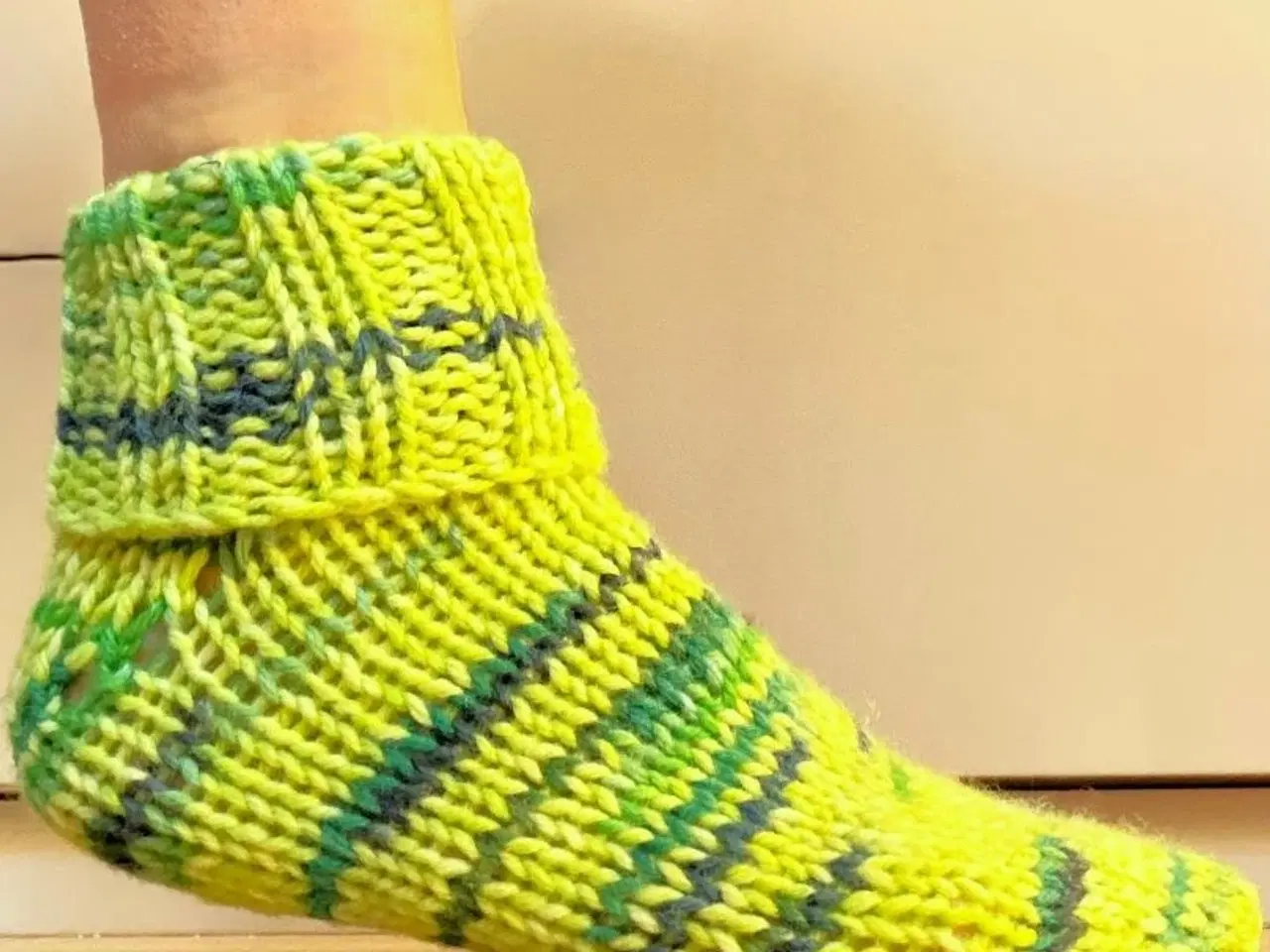 Billede 2 - Håndstrikkede rag-sokker - tykke sokker / sutsko