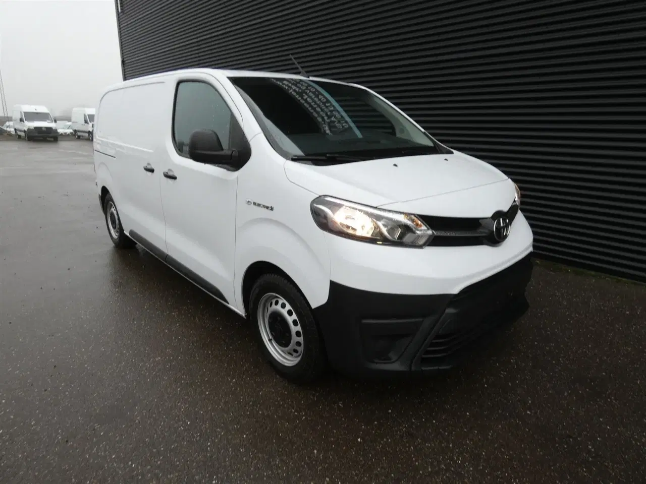 Billede 2 - Toyota Proace Electric Medium EL 1 Skydedør 136HK Van Aut.
