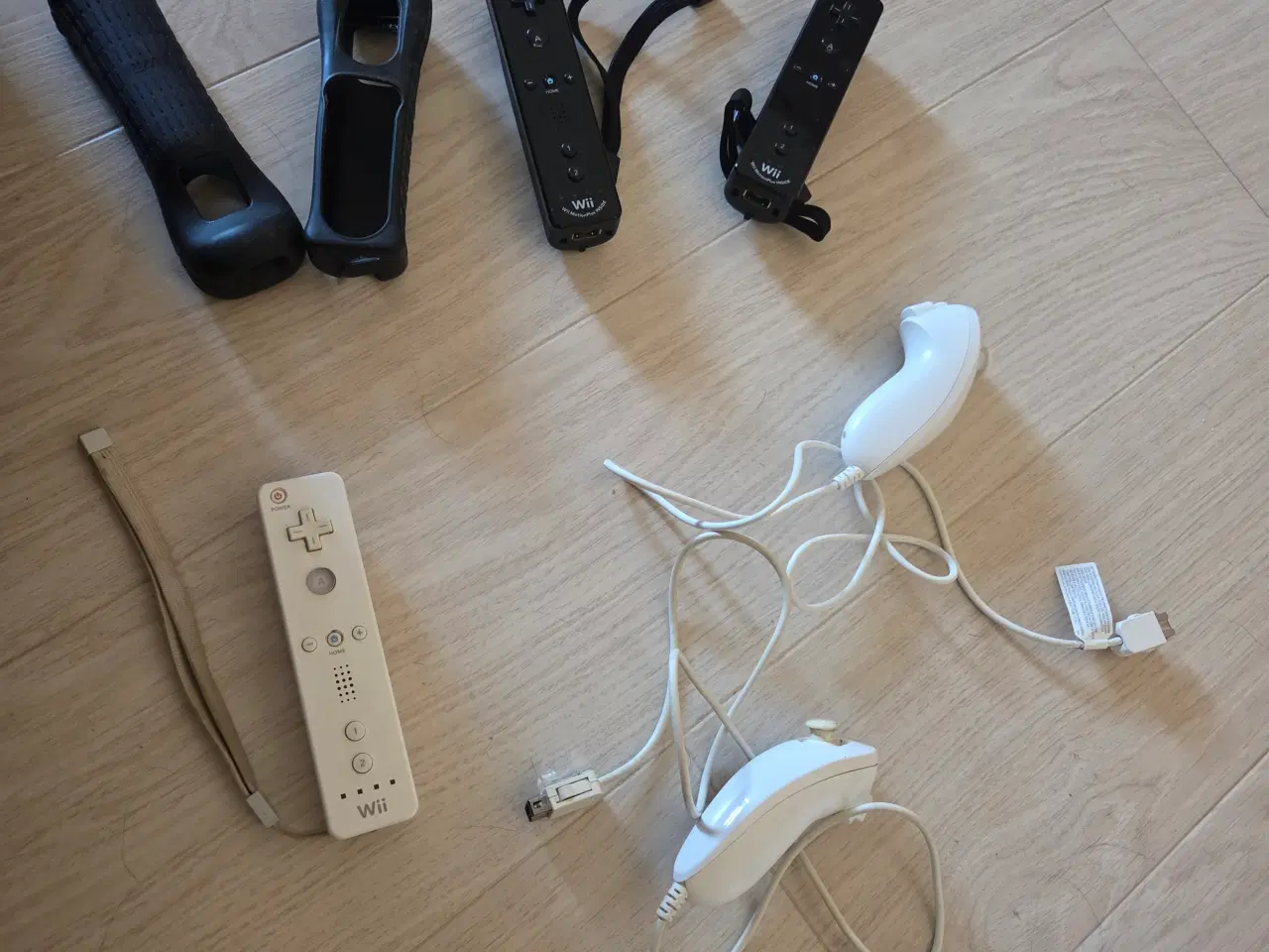 Billede 5 - Wii med spil og wii board