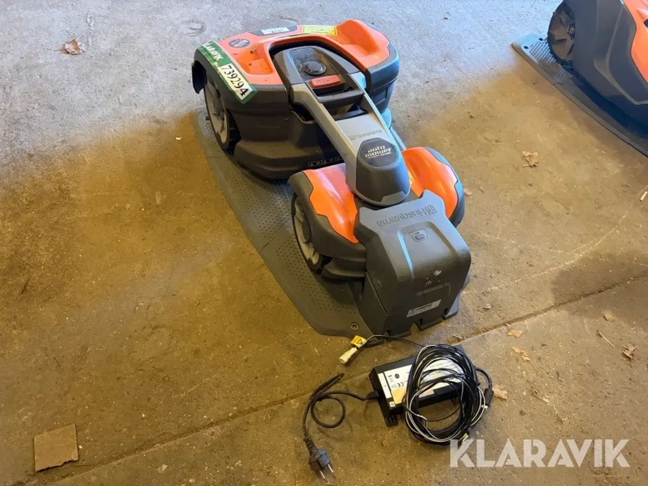 Billede 3 - Robotplæneklipper Husqvarna Professionel 535 AWD knækstyret