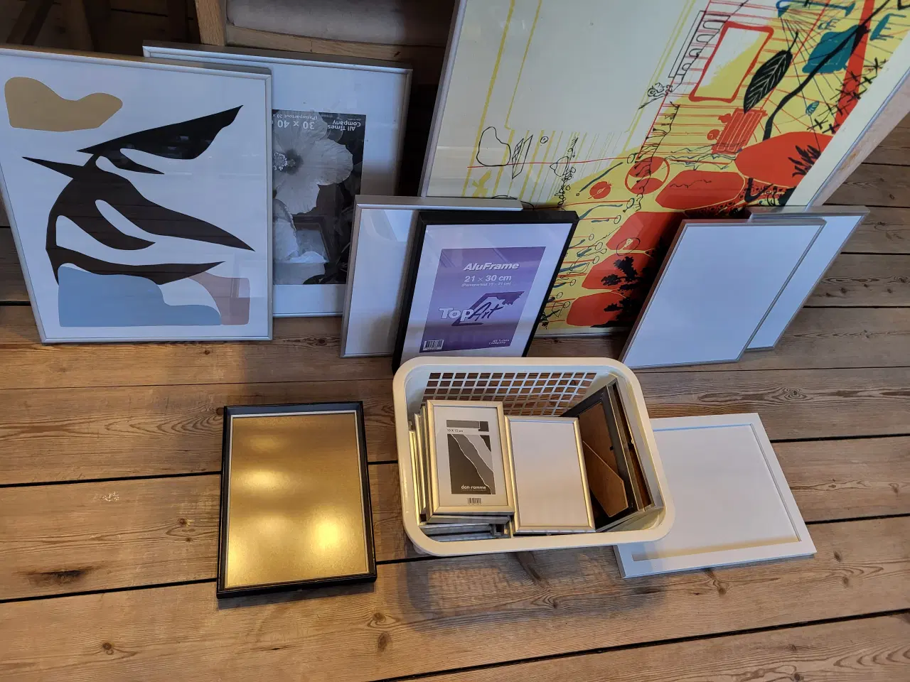 Billede 2 - Billede rammer alle 100 kr.