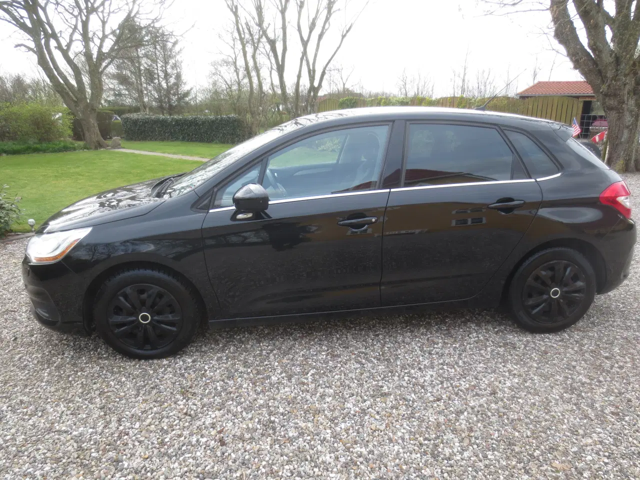 Billede 4 - Citroen C 4 1.6 HDi År 2012. Nysynet. 