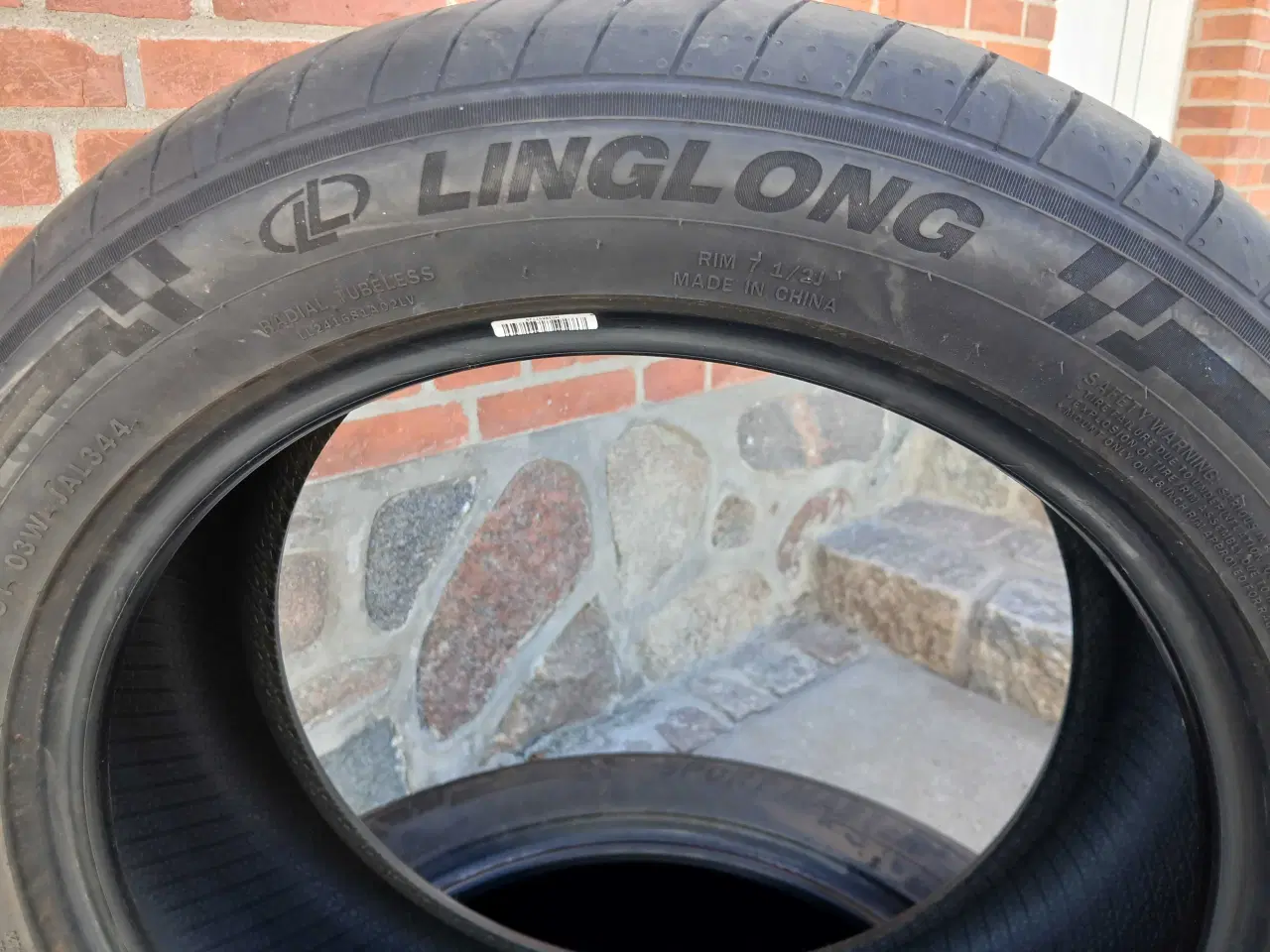 Billede 3 - 2 stk Afmonteringsdæk 225/50-18