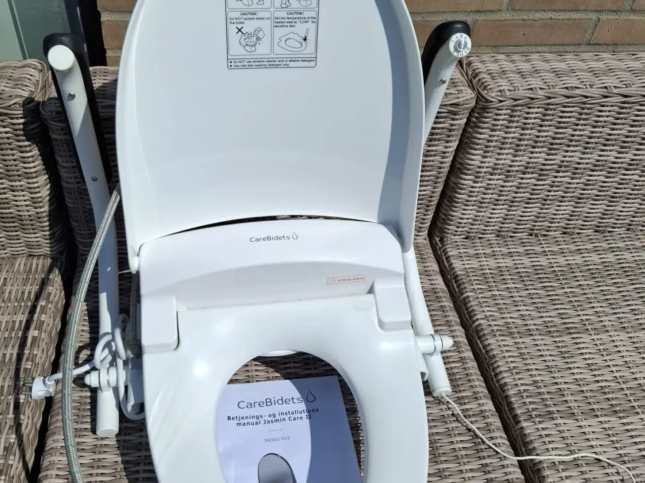 Billede 1 - CareBidet Jasmin Care II JHBC611/612