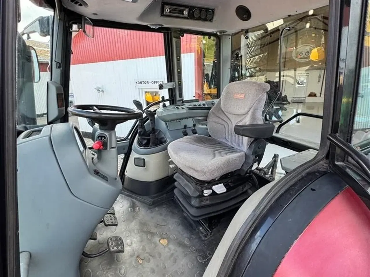Billede 5 - Valtra T150 KUN 4900 TIMER!