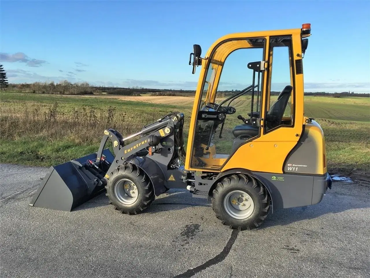 Billede 3 - Eurotrac W11 Lav tårn og førerhus