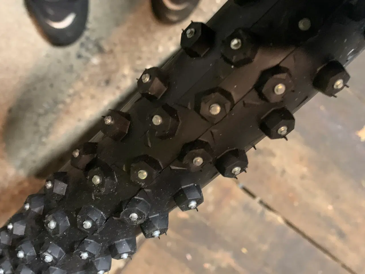 Billede 2 - Dæk cykel pigdæk 27,5 x2,25