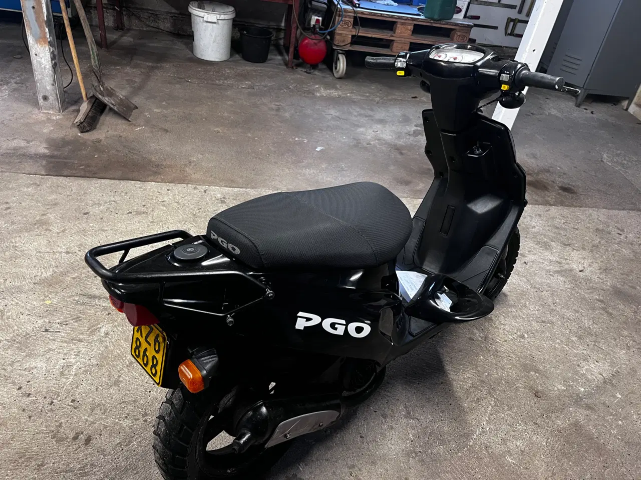 Billede 2 - Pgo hot 50 med plader