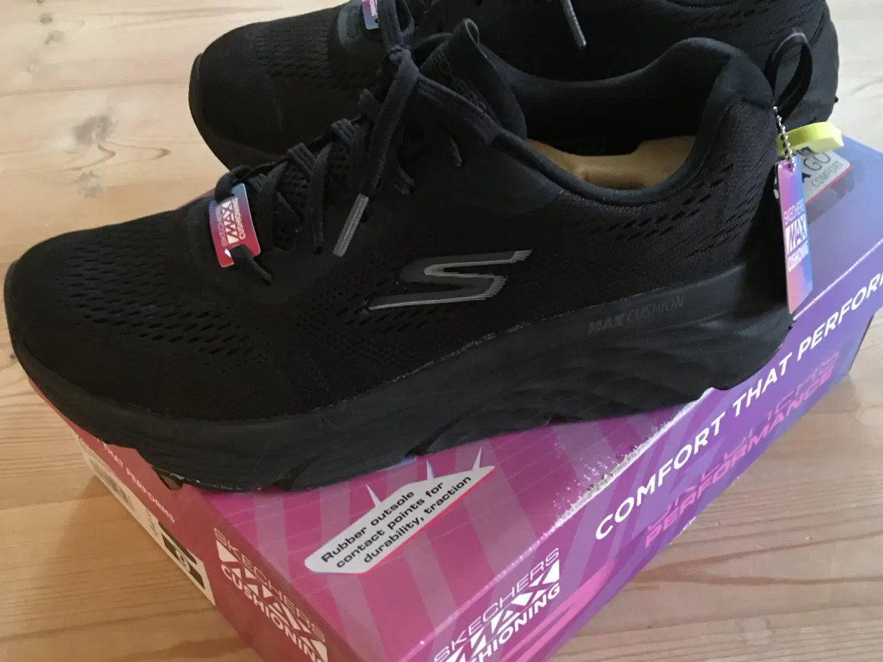 Billede 2 - Skechers Max Cushioning Elite damesko FEJLKØB