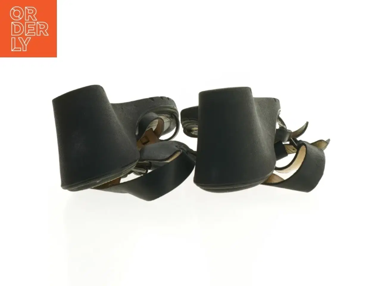 Billede 3 - Sorte sandaler med kilehæl fra Ecco (str. 36)