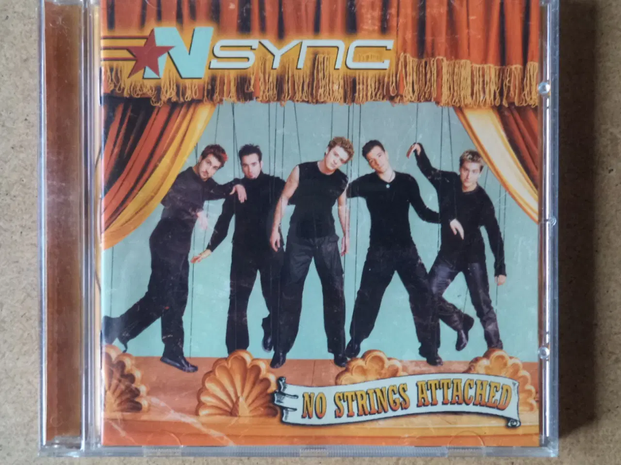 Billede 1 - Nsync ** No Strings Attache                       