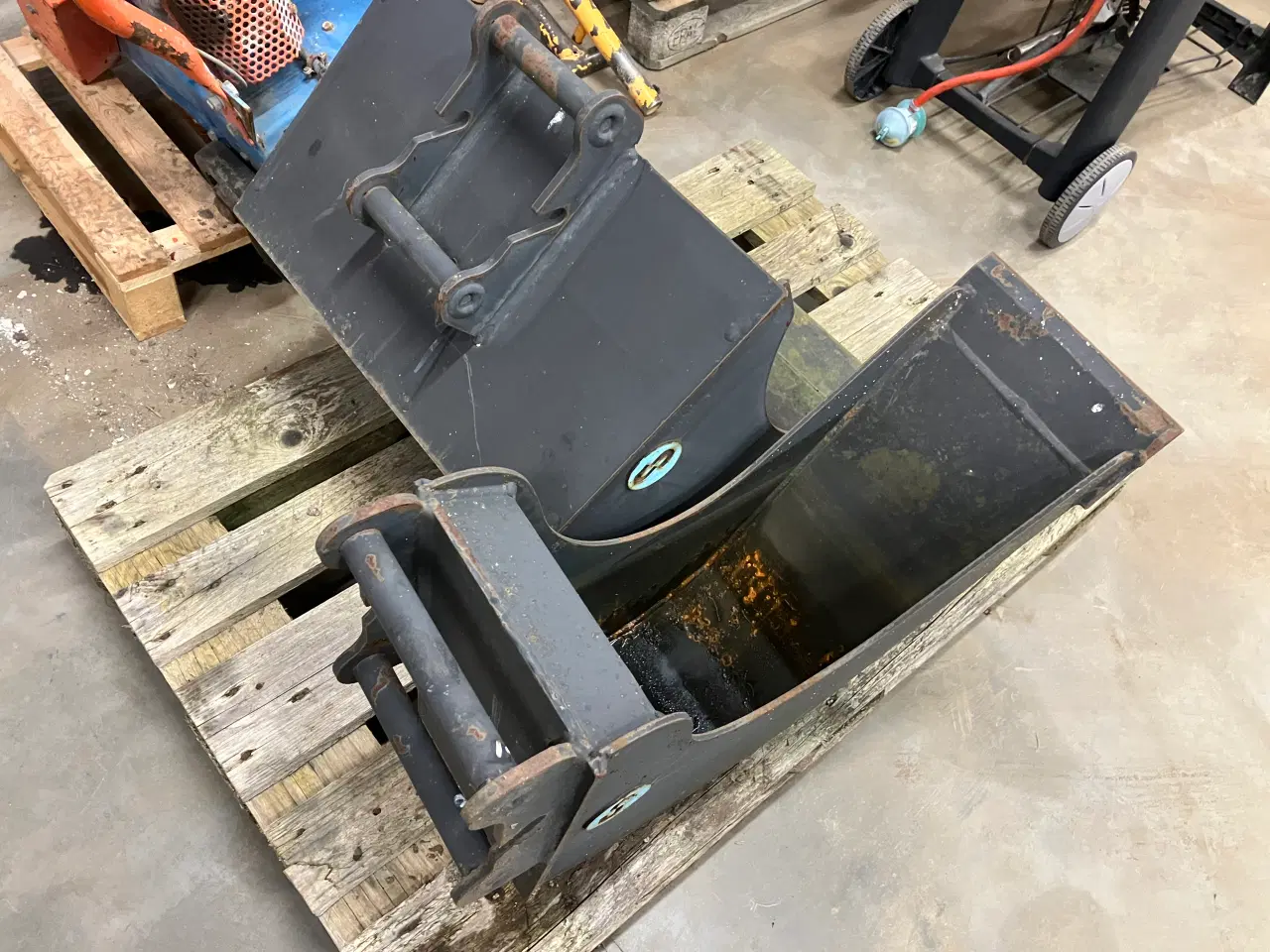 Billede 3 - Minigraver skovle T2,5 . 60CM CP Dansk skovl ny