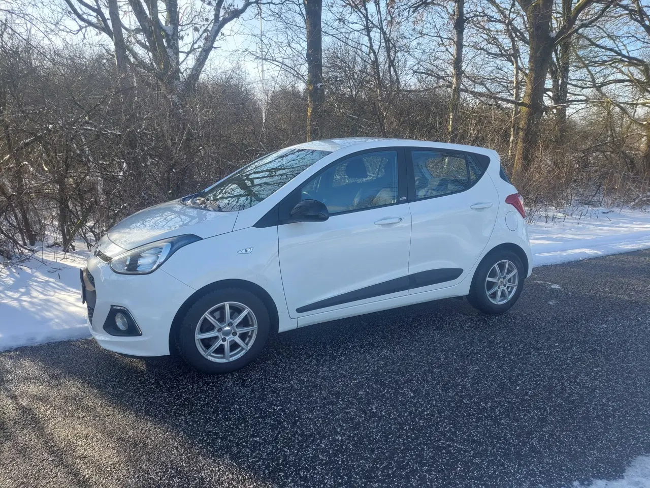 Billede 1 - Hyundai i10 1,0 Go Sport 5d