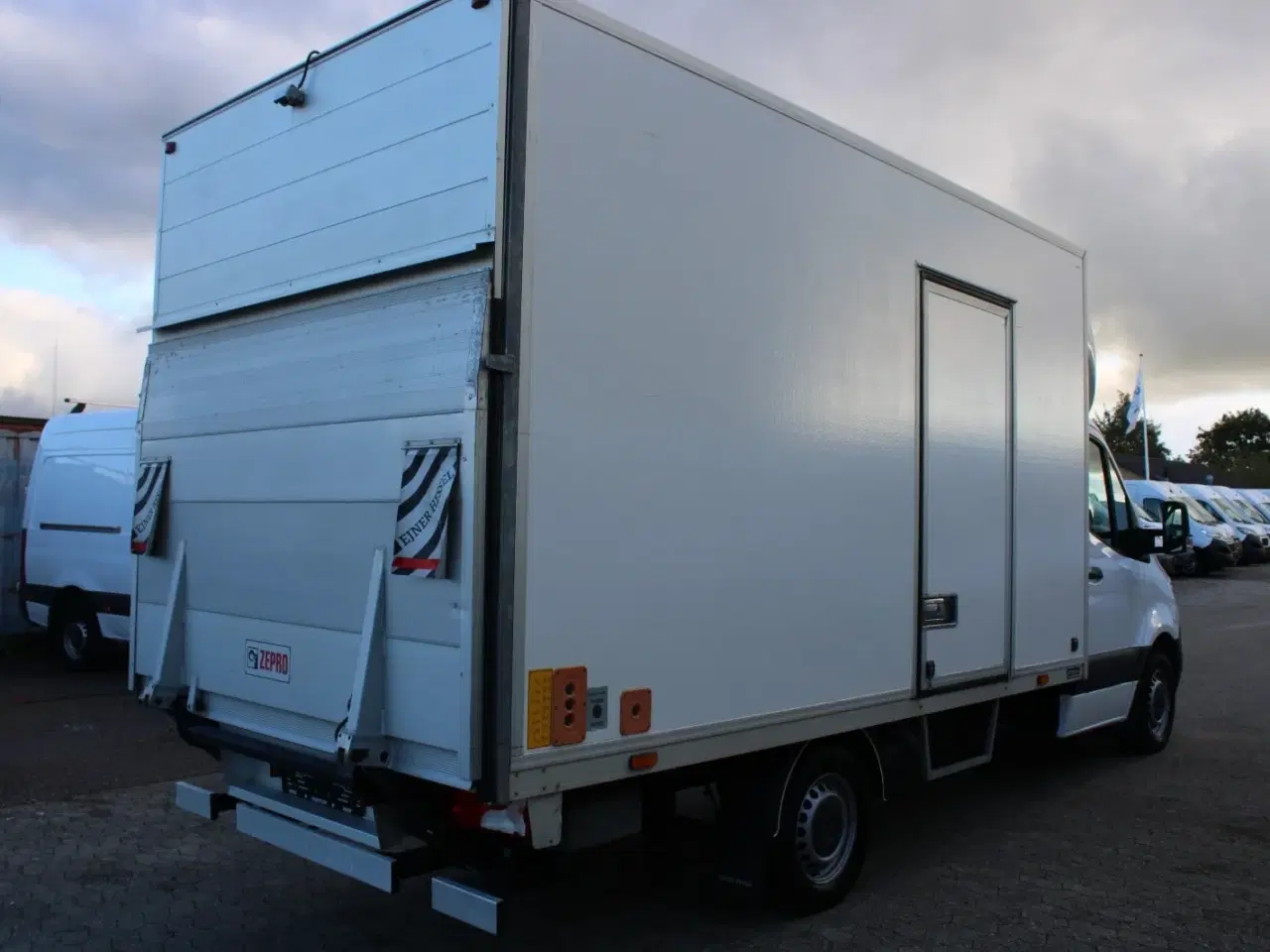 Billede 9 - Mercedes Sprinter 314 2,2 CDi A2 Alukasse m/lift FWD