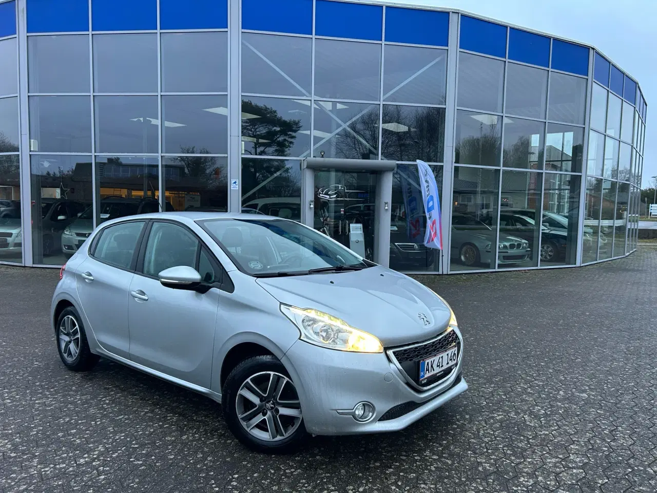 Billede 1 - Peugeot 208 1,2 VTi City+ 82HK 3d
