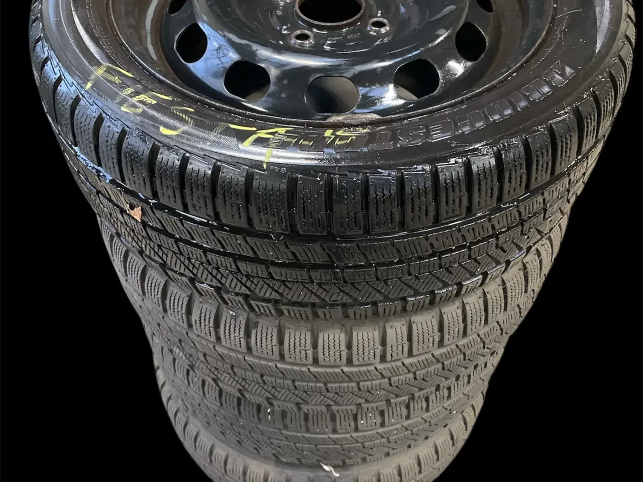 Billede 2 - 15 Ford Fiesta 195/50r15 Ref.A20 vinter