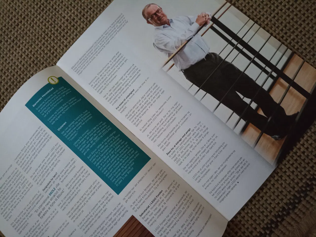 Billede 2 - In Momentum, Lego.